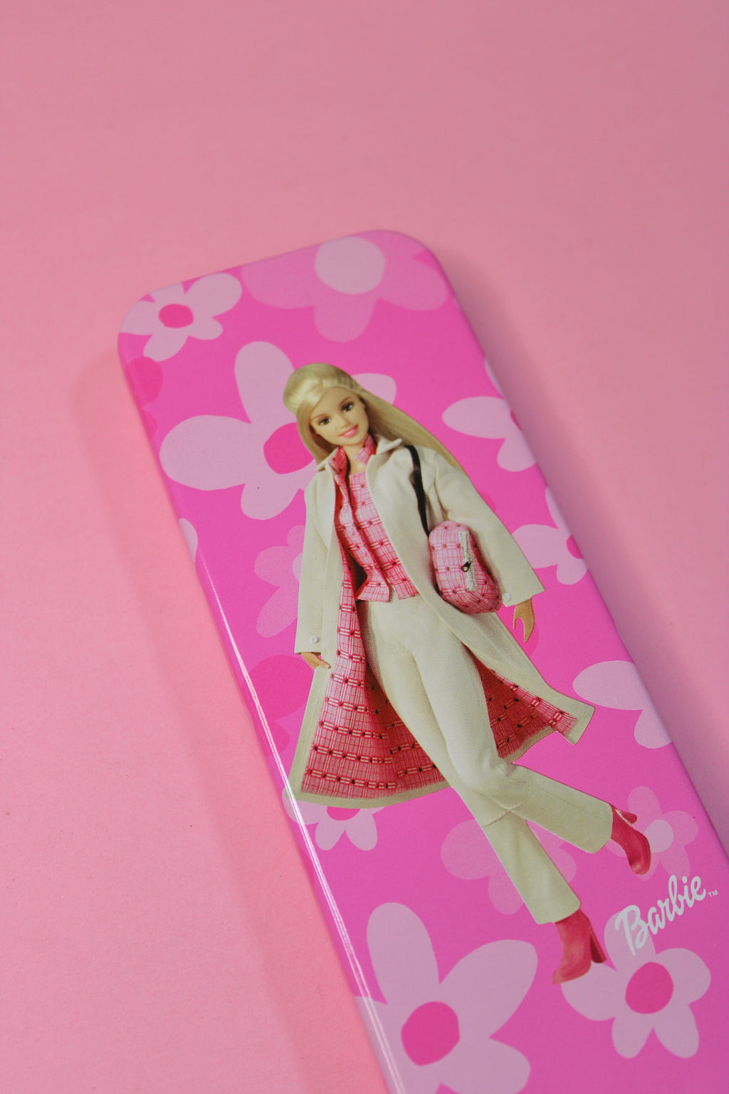Estuche metálico Barbie