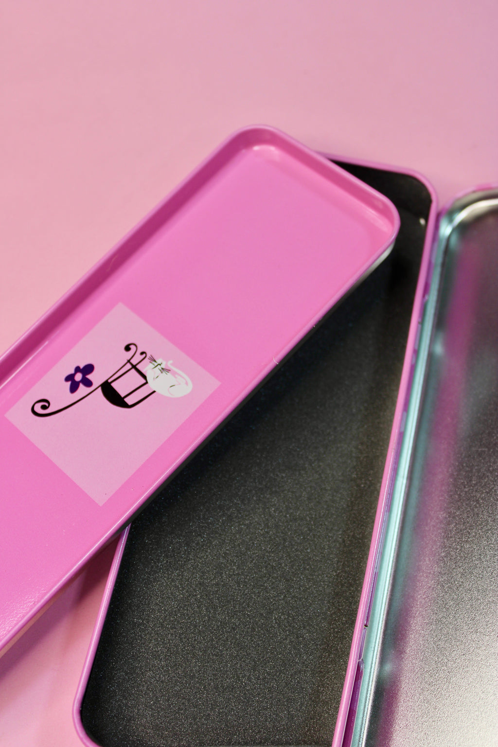 Estuche metálico Barbie