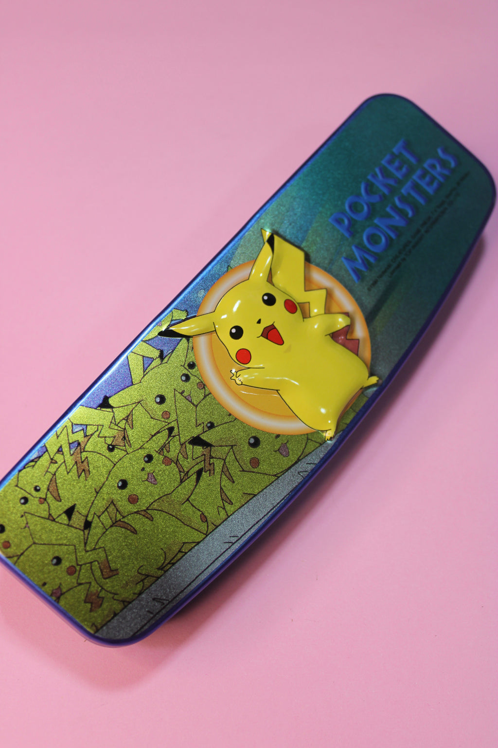 Estuche metálico Pokemon