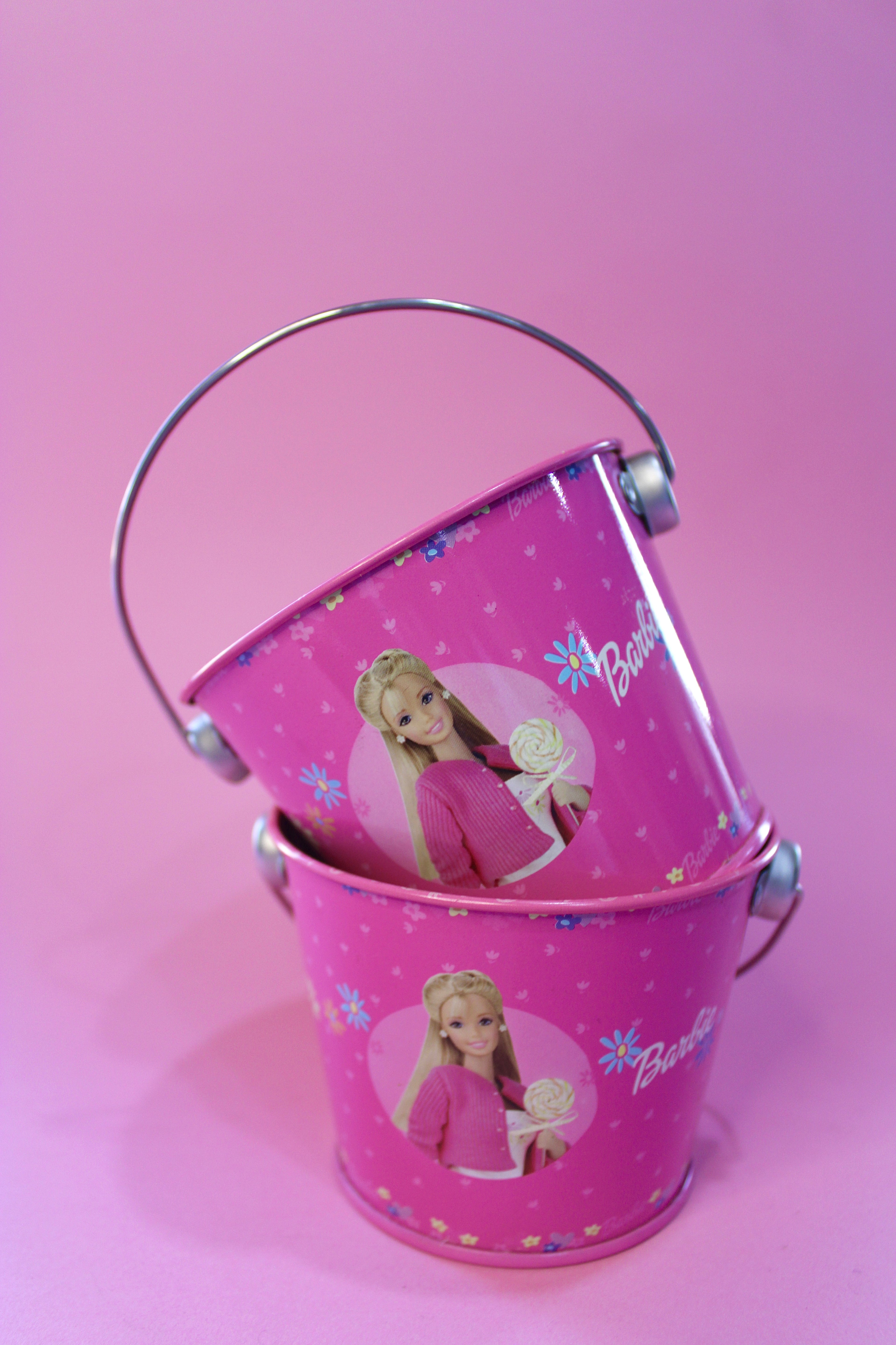 Barbie - Baldecito metálico