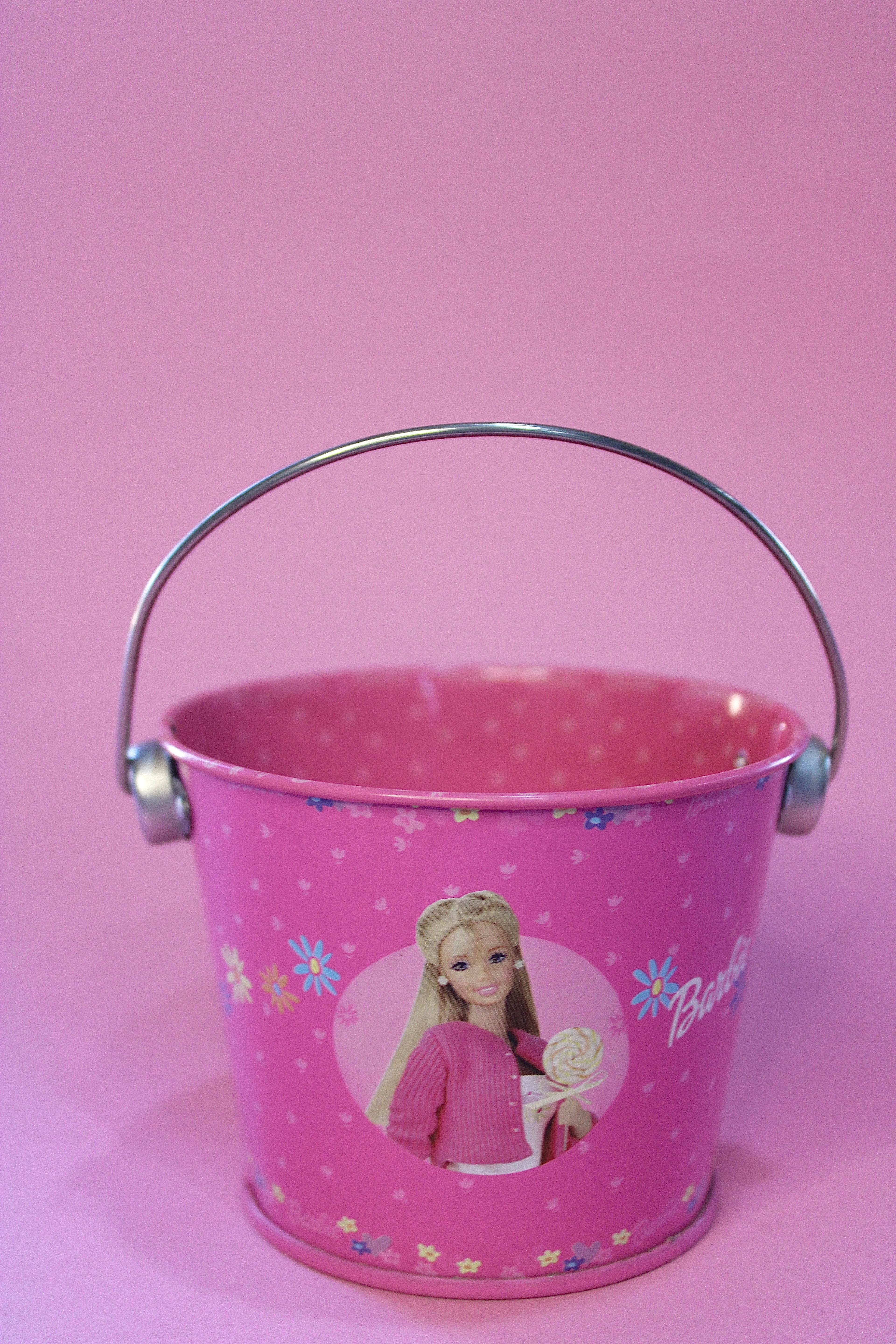 Barbie - Baldecito metálico