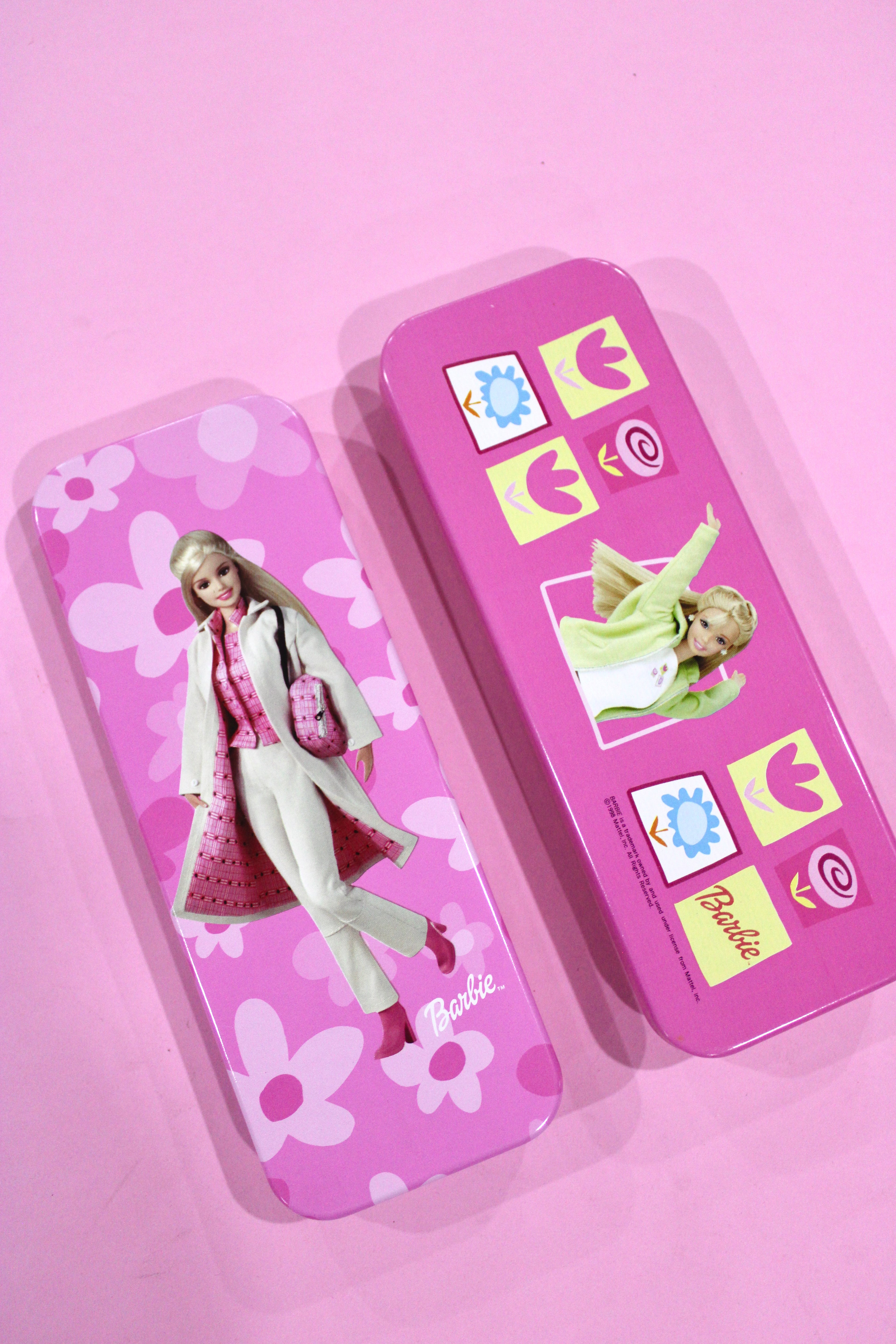 Estuche metálico Barbie