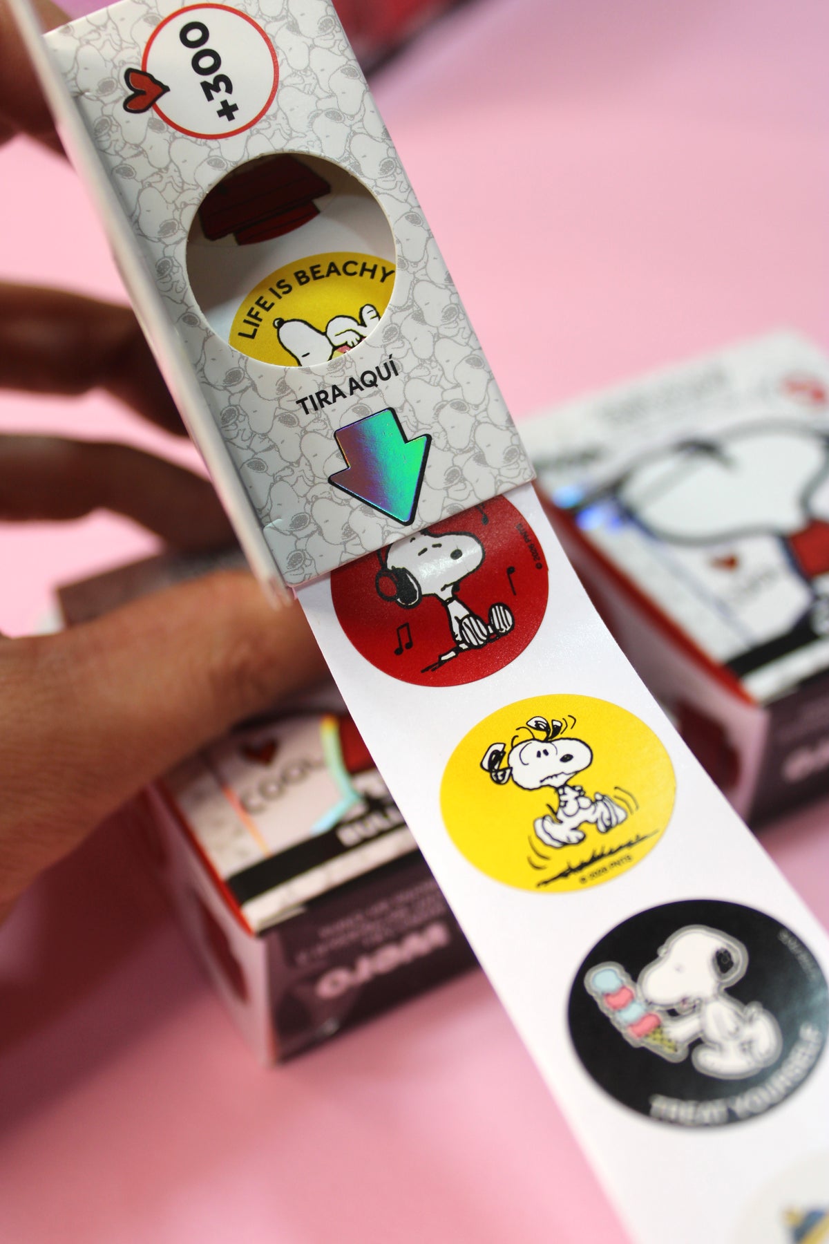 Snoopy - Rollo 300+ stickers